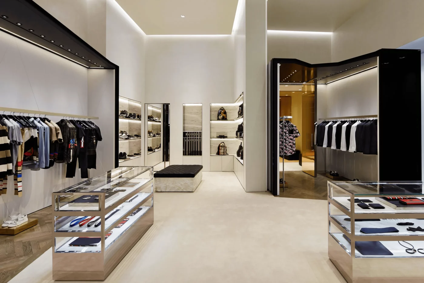 Магазин с ремонтом